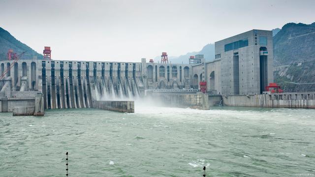 水力壓縮空氣的儲能系統(tǒng)：提升水電站能效，降低能源浪費(fèi)